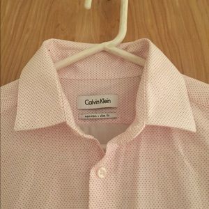 Men's Calvin Klein button down shirt